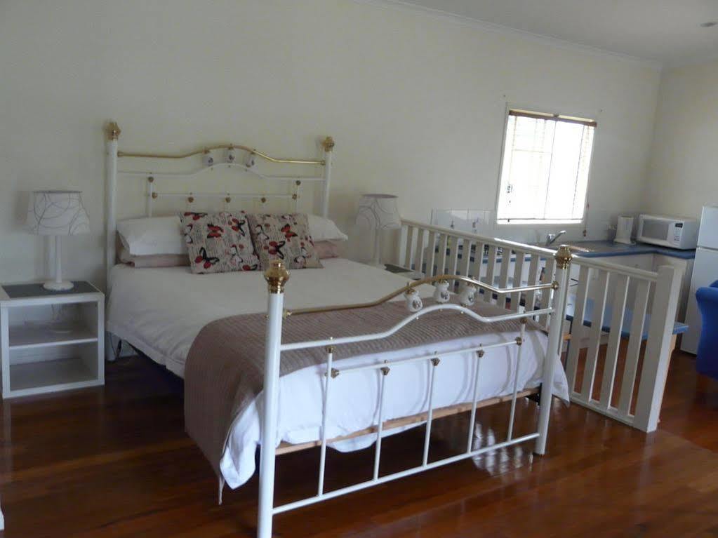 Granite Gardens Cottages & Lake Retreat Stanthorpe Exterior foto