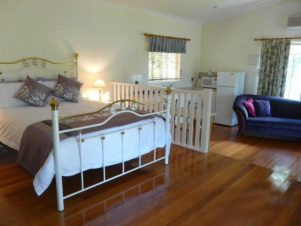 Granite Gardens Cottages & Lake Retreat Stanthorpe Exterior foto